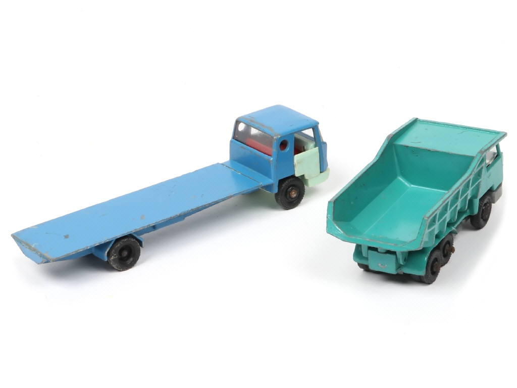 Lot 188 - MAJORETTE (FRANCE) (2)