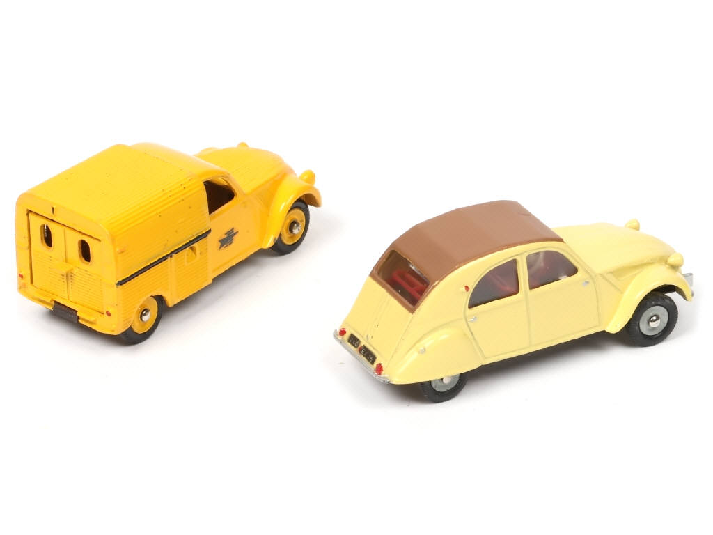 Lot 230 - DINKY TOYS (FRANCE) (2)