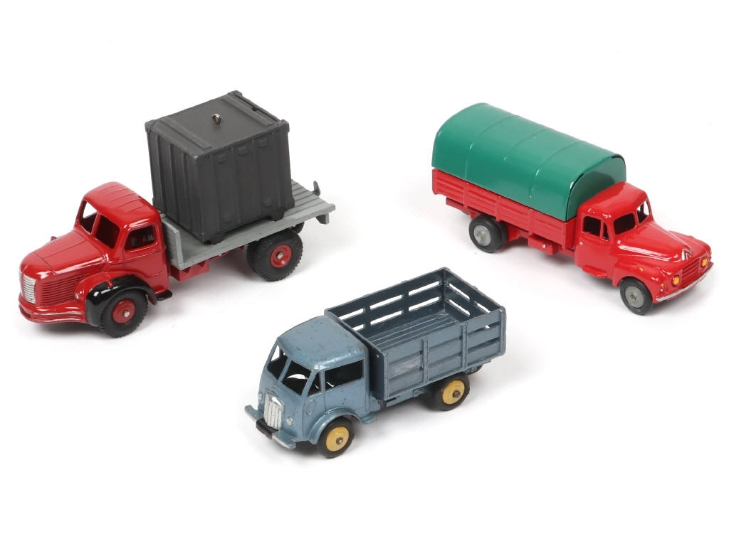Lot 241 - DINKY TOYS (FRANCE) (3)
