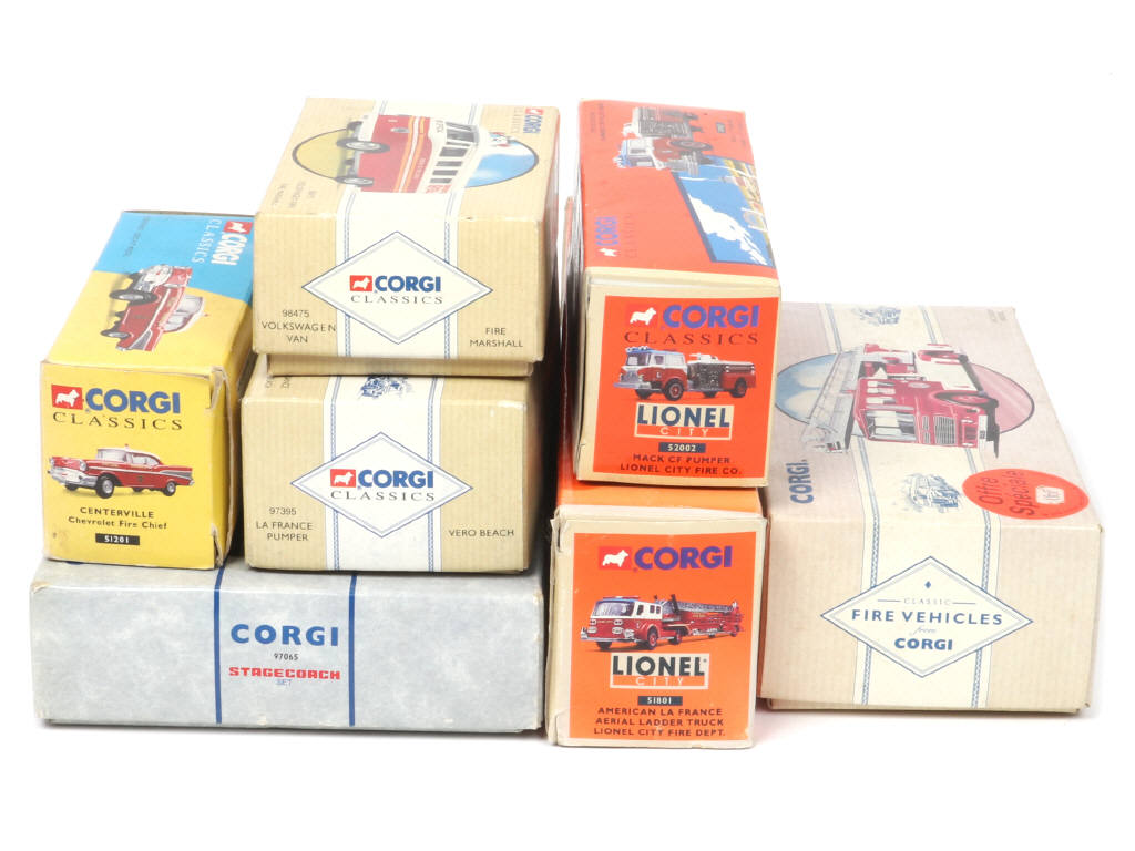 Lot 220 - CORGI TOYS (GB) (9)