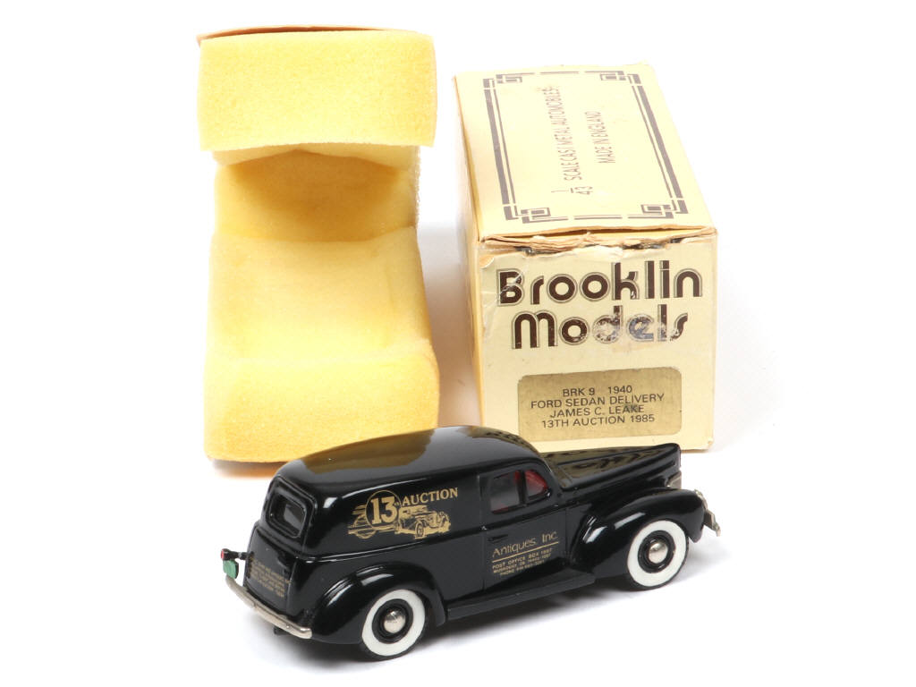 Lot 153 - BROOKLIN MODELS (GB) (1)