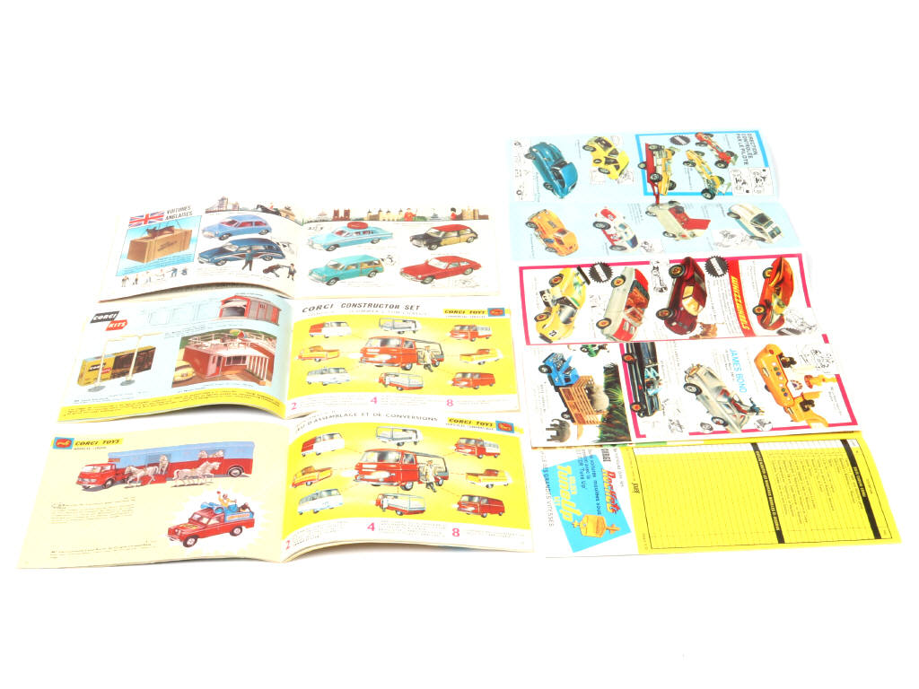 Lot 5 - CORGI TOYS (GB) (4)