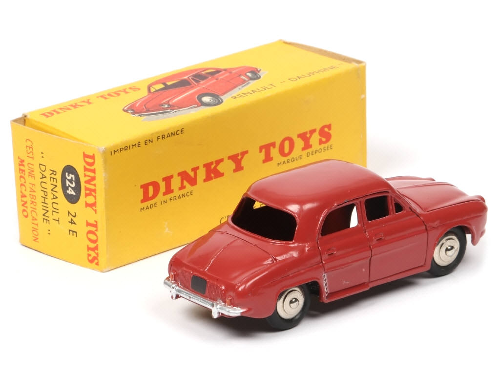 Lot 141 - DINKY TOYS (FRANCE) (1)