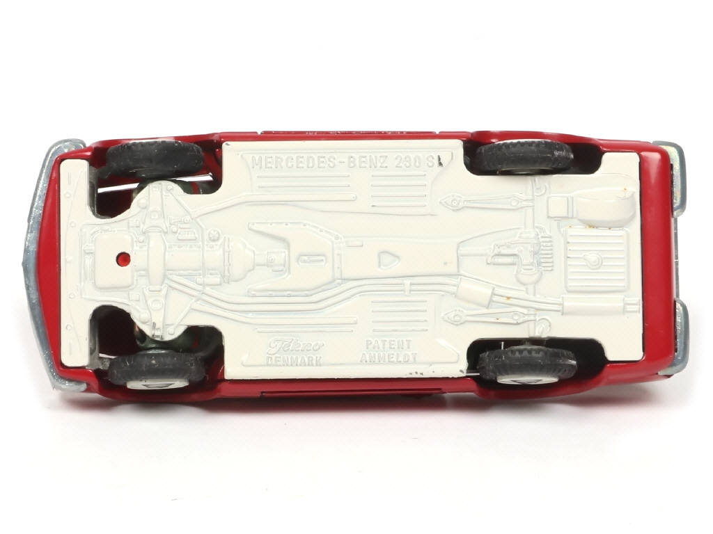 Lot 66 - TEKNO (DANEMARK) (1)