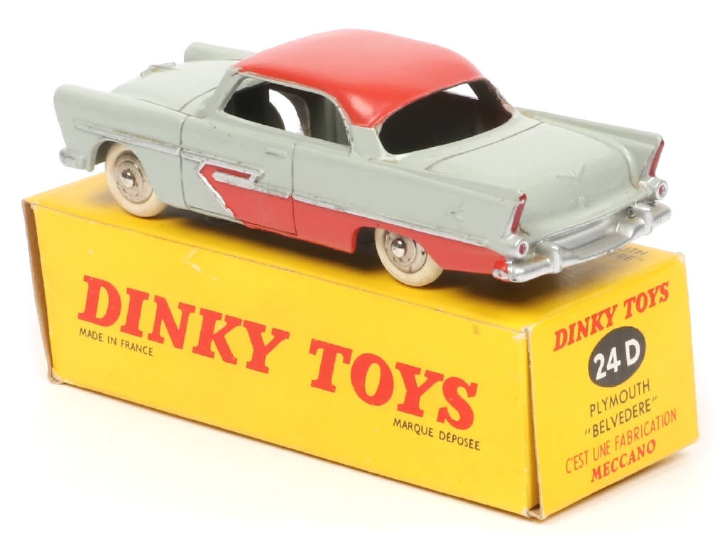 Lot 140 - DINKY TOYS (FRANCE) (1)