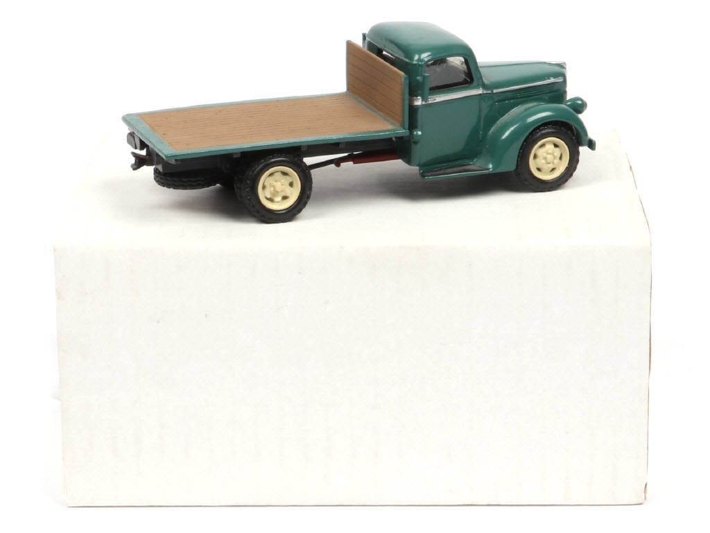 Lot 47 - MINITRUCKS (FRANCE) (1)