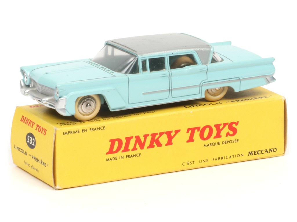 Lot 267 - DINKY TOYS (FRANCE) (1)