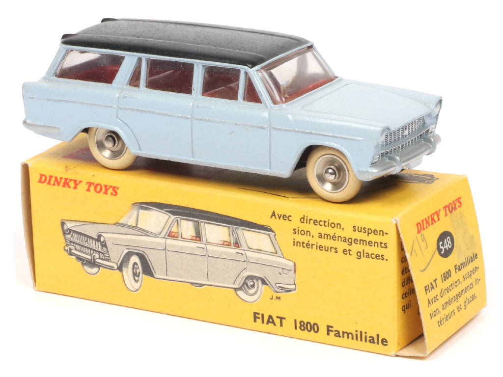 Lot 272 - DINKY TOYS (FRANCE) (1)