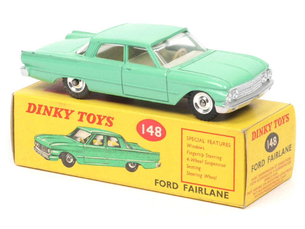 Lot 224 - DINKY TOYS (GB) (1)