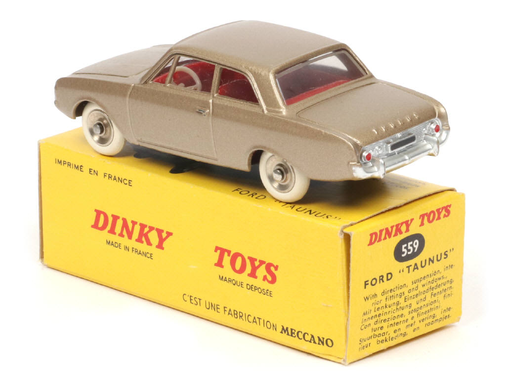 Lot 278 - DINKY TOYS (FRANCE) (1)