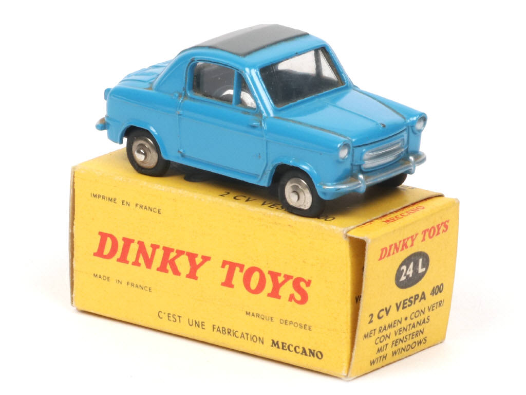 Lot 256 - DINKY TOYS (FRANCE) (1)
