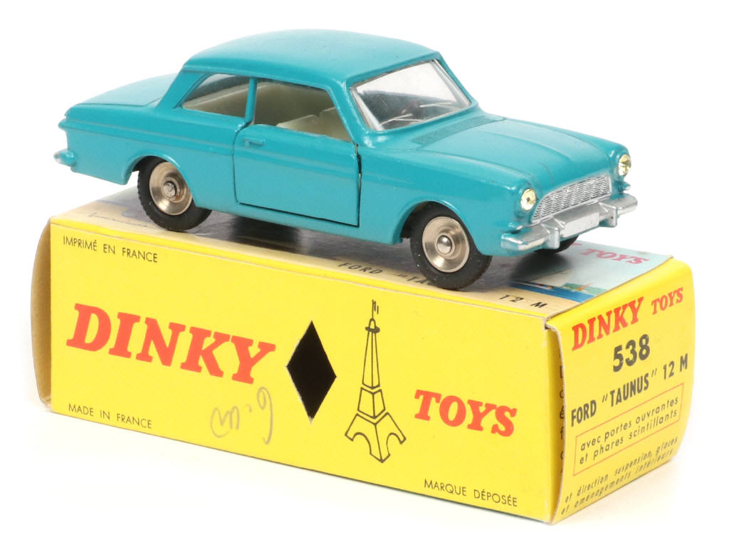 Lot 268 - DINKY TOYS (FRANCE) (1)