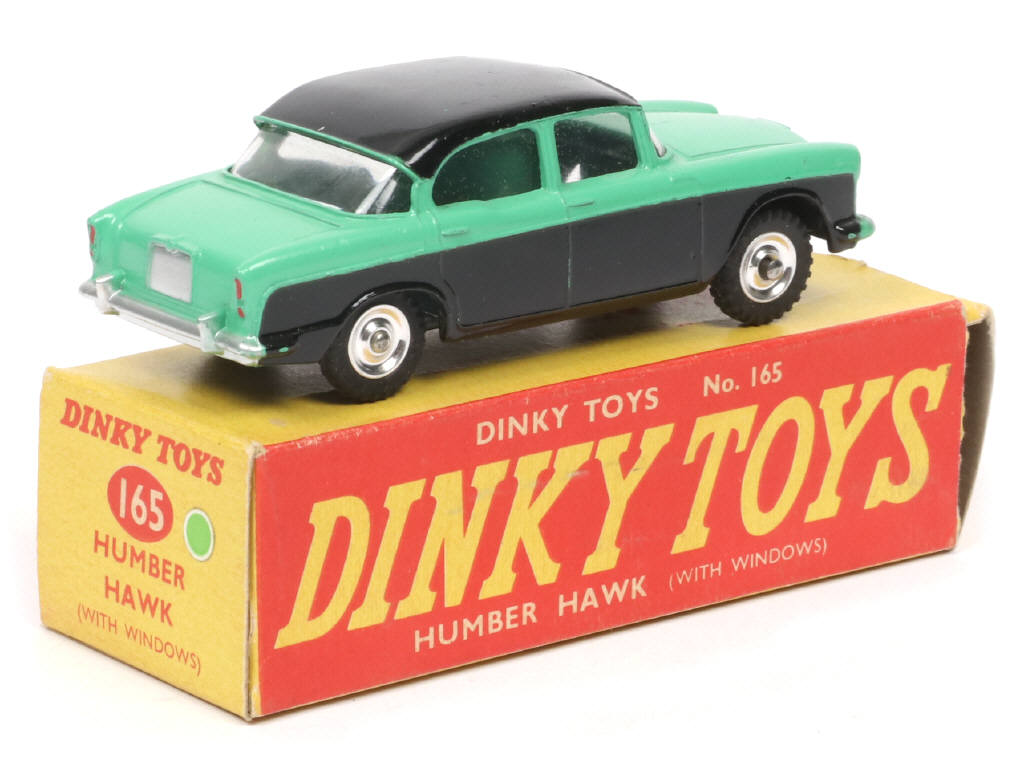 Lot 225 - DINKY TOYS (GB) (1)