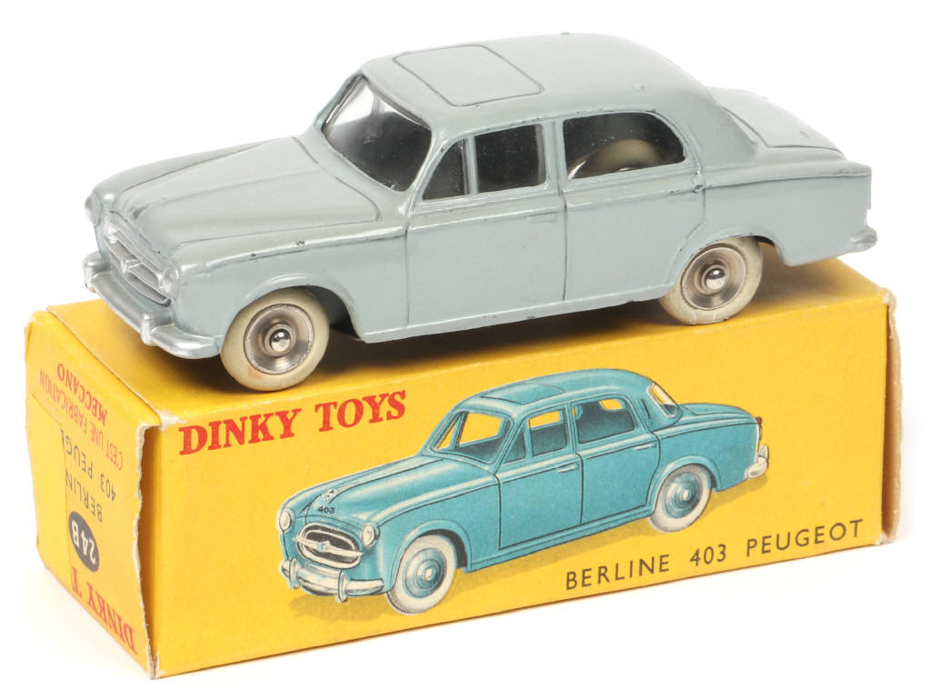 Lot 266 - DINKY TOYS (FRANCE) (1)