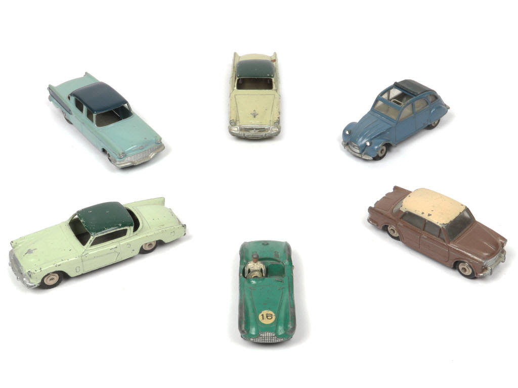 Lot 290 - DINKY TOYS (FRANCE) (6)