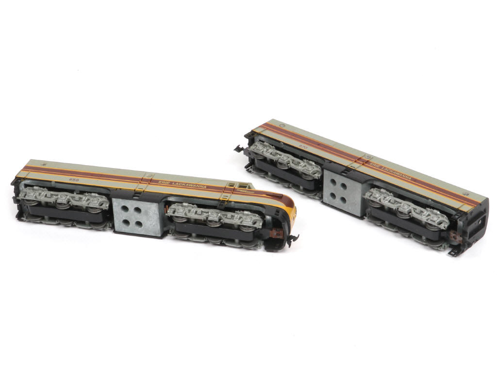 Lot 47 - ATHEARN 'HO' (USA) (2)