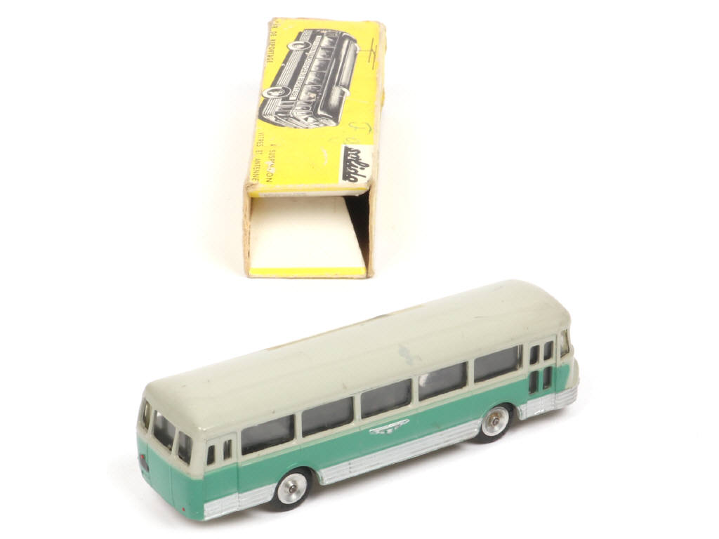 Lot 275 - SOLIDO (FRANCE) (1)