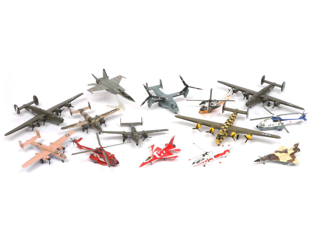 Lot 113 - DIVERS (14)