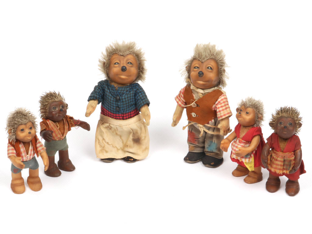 Lot 119 - STEIFF (ALLEMAGNE) (6)