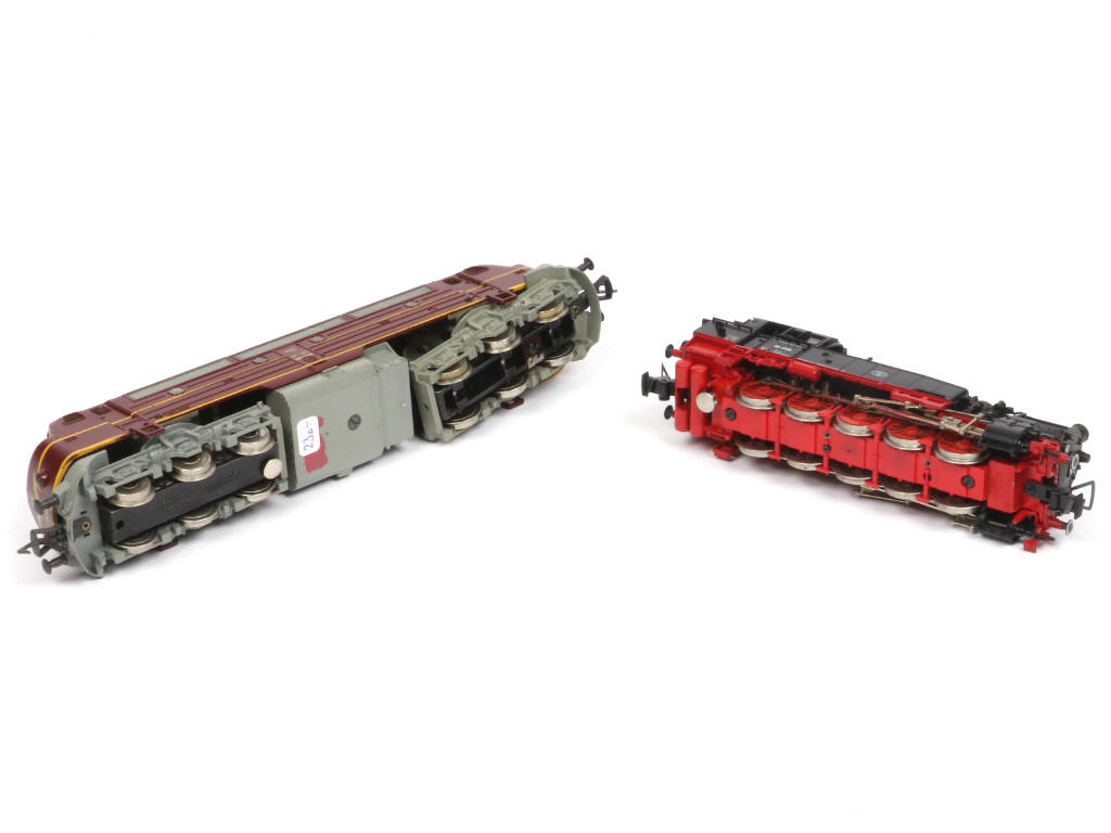 Lot 34 - FLEISCHMANN 'HO' (ALLEMAGNE) (2)