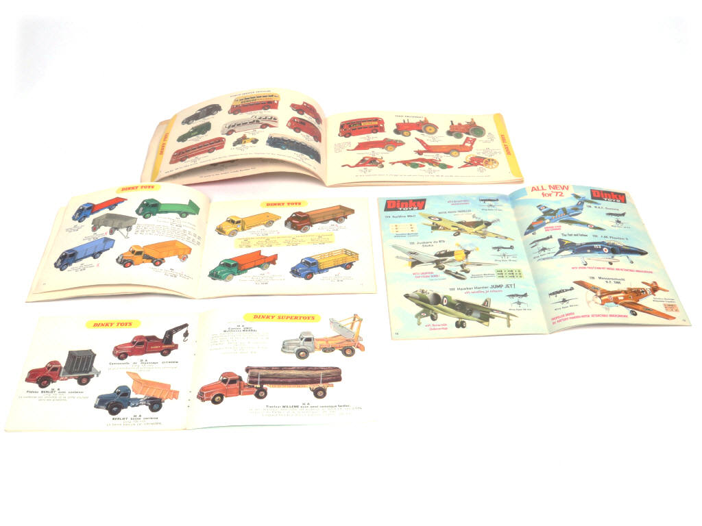 Lot 18 - DINKY TOYS (GB) (4)
