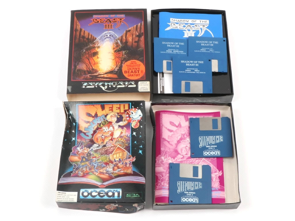 Lot 339 - AMIGA (USA) (4)