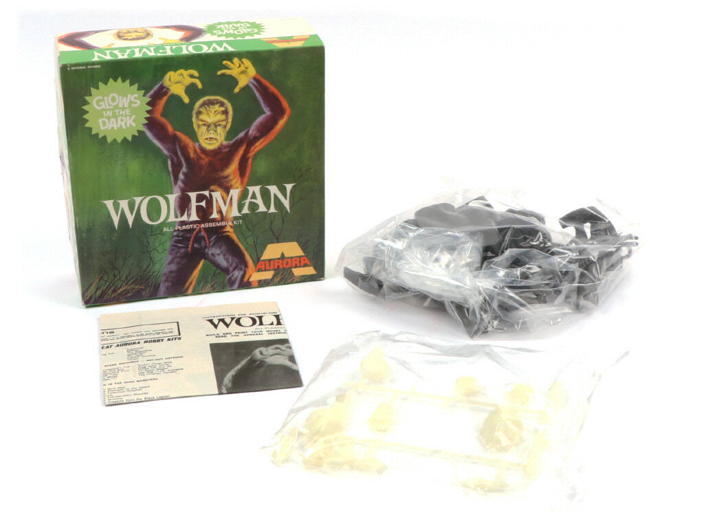 Lot 235 - AURORA PLASTICS (USA) (1)