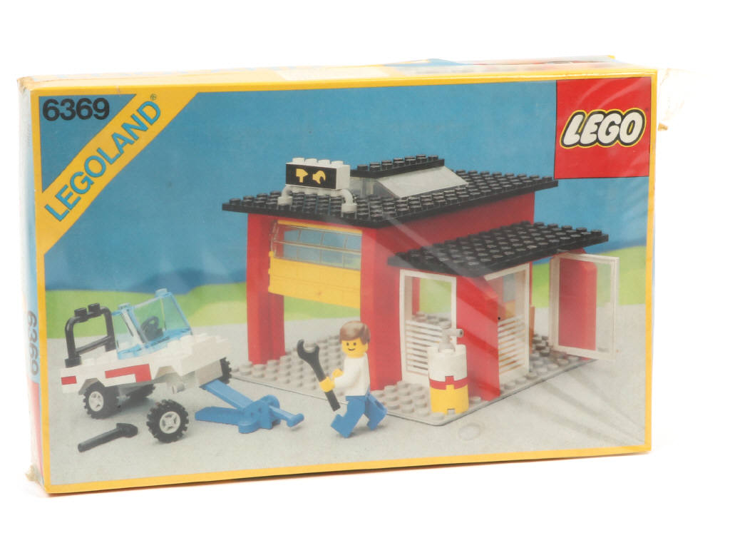 Lot 283 - LEGO (DANEMARK) (1)