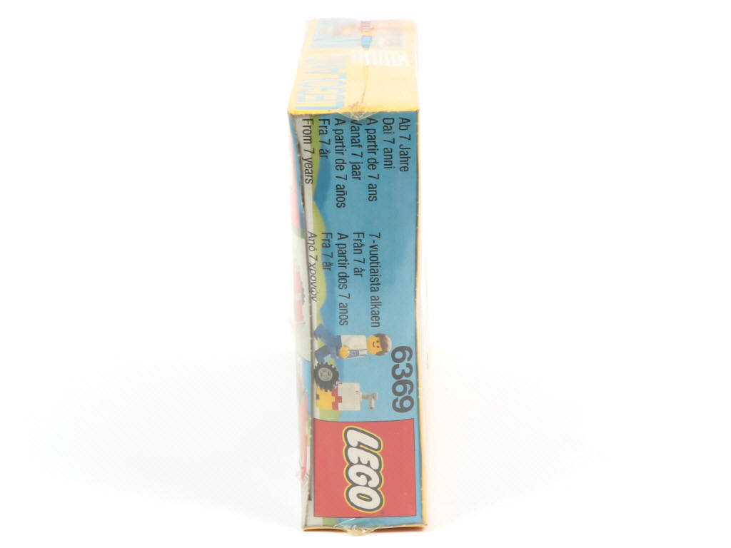 Lot 283 - LEGO (DANEMARK) (1)