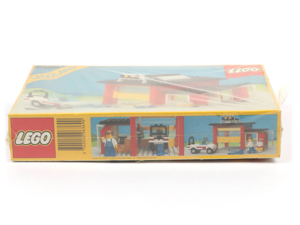 Lot 283 - LEGO (DANEMARK) (1)