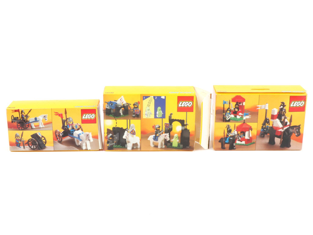 Lot 291 - LEGO (DANEMARK) (3)