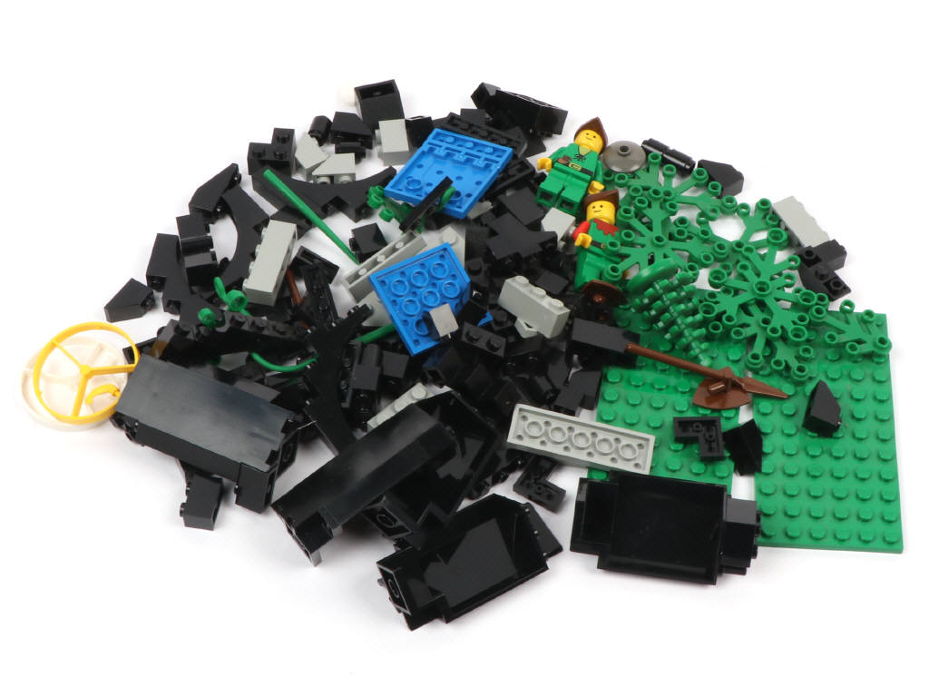 Lot 293 - LEGO (DANEMARK) (1)