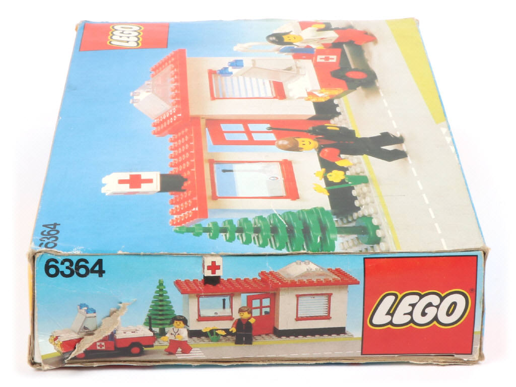 Lot 304 - LEGO (DANEMARK) (2)
