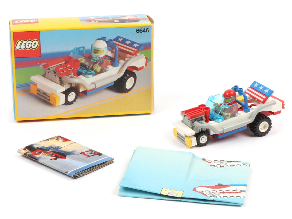 Lot 306 - LEGO (DANEMARK) (11)