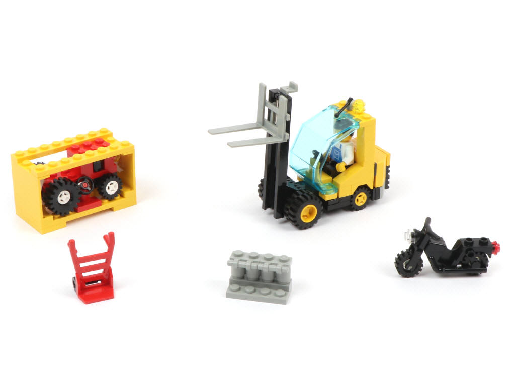 Lot 315 - LEGO (DANEMARK) (1)