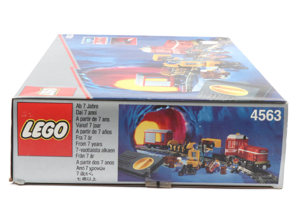 Lot 316 - LEGO (DANEMARK) (1)