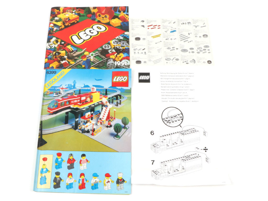 Lot 319 - LEGO (DANEMARK) (1)