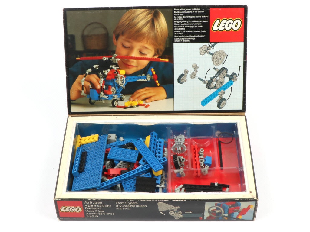 Lot 280 - LEGO (DANEMARK) (4)