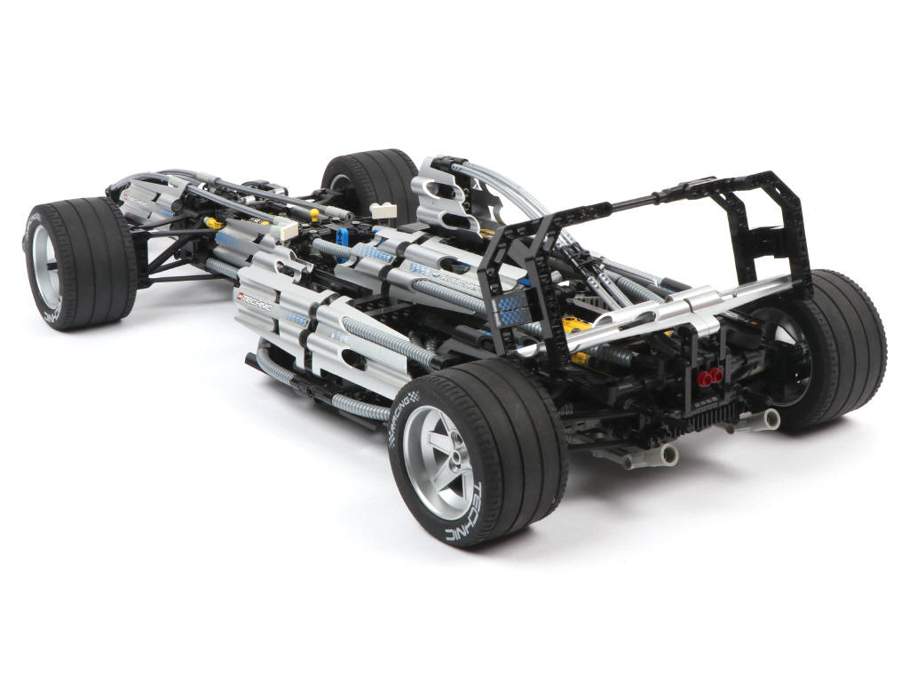 Lot 322 - LEGO (DANEMARK) (1)