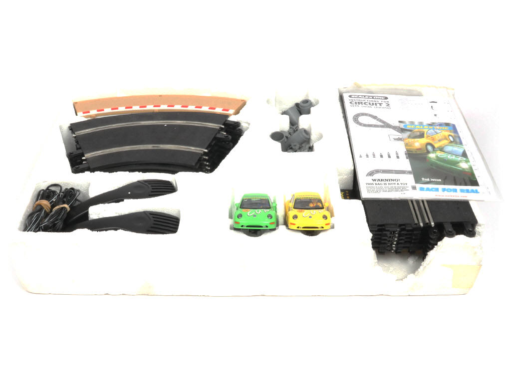 Lot 136 - SCALEXTRIC (2)