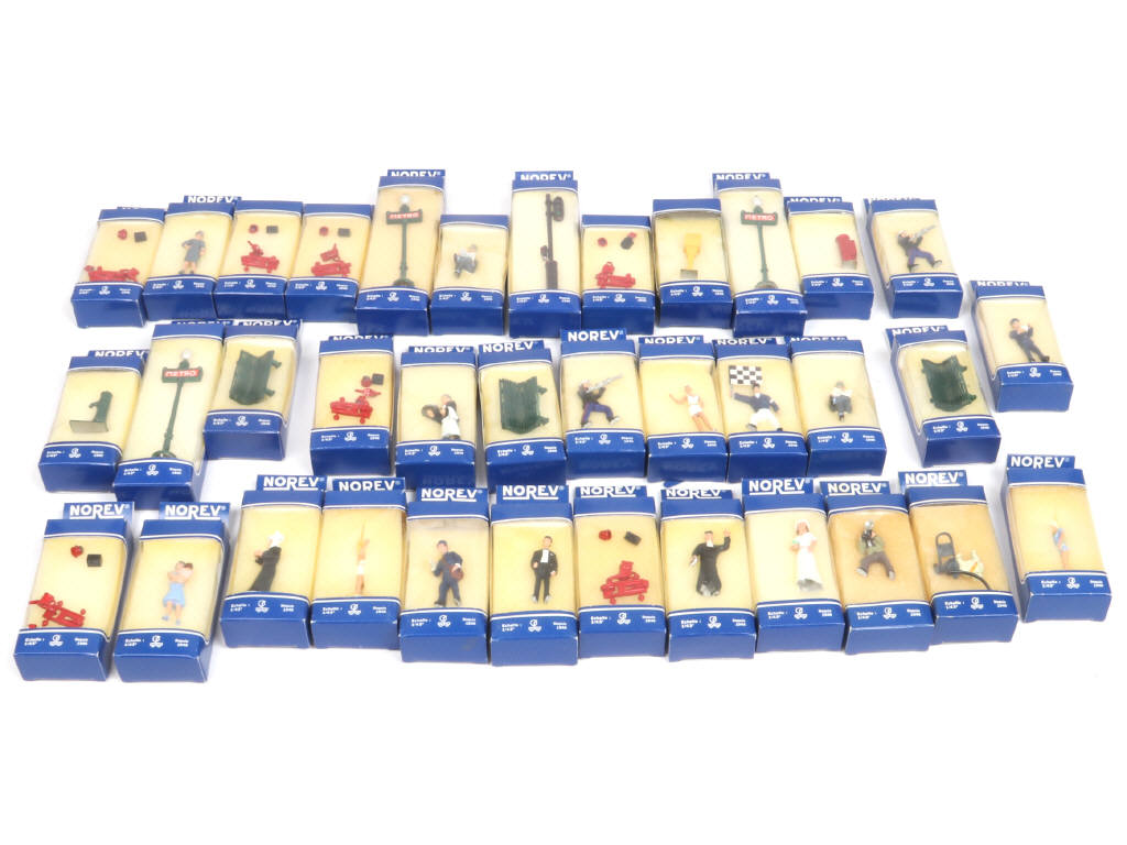 Lot 37 - NOREV (FRANCE) (36)