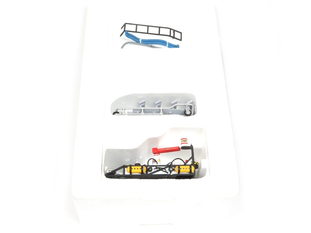 Lot 103 - MATTEL (USA) (1)