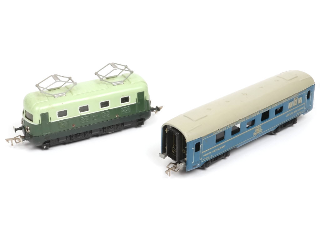 Lot 76 - JEP (FRANCE) (1)