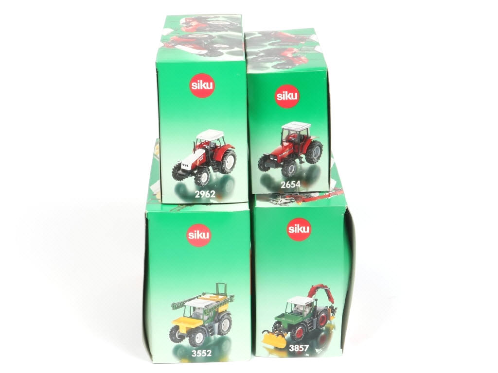 Lot 160 - SIKU (ALLEMAGNE) (4)