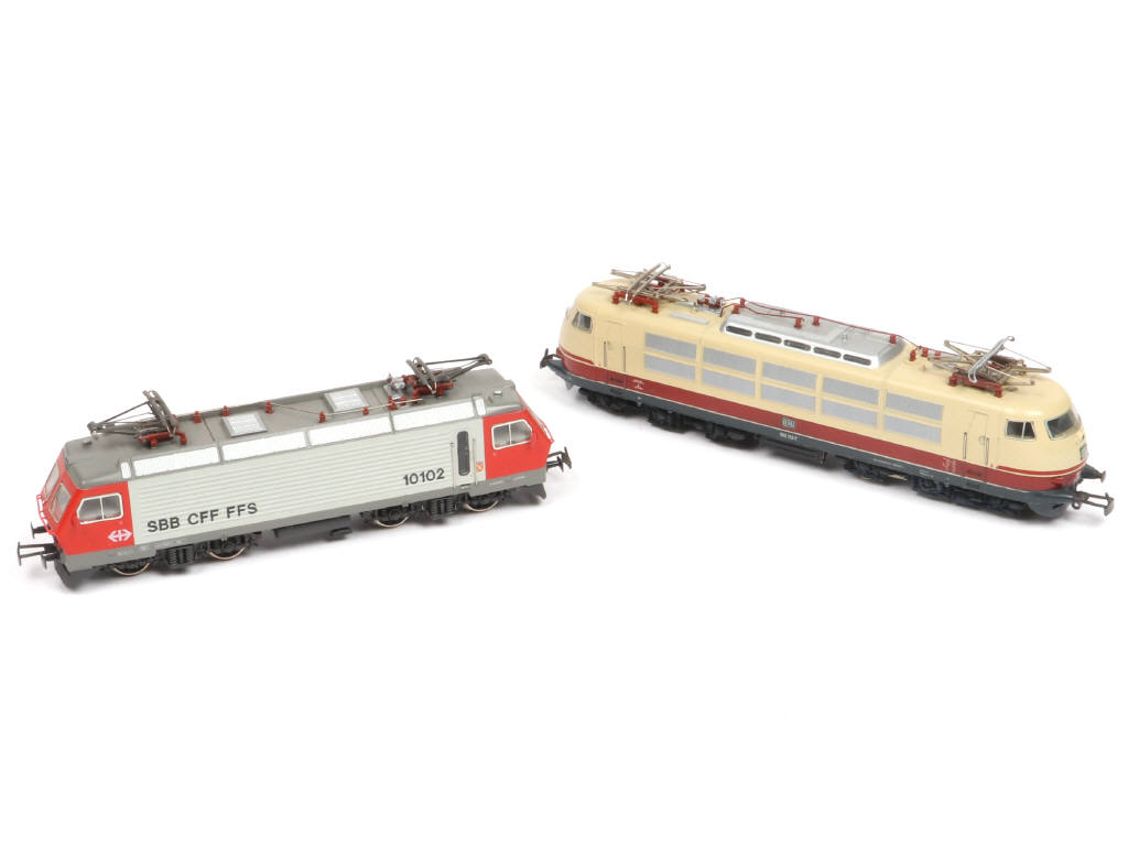Lot 88 - MÄRKLIN 'HO' (ALLEMAGNE) (2)