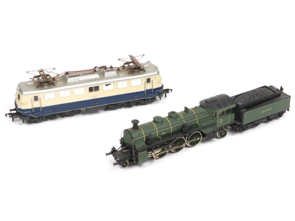 Lot 86 - MÄRKLIN 'HO' (ALLEMAGNE) (2)