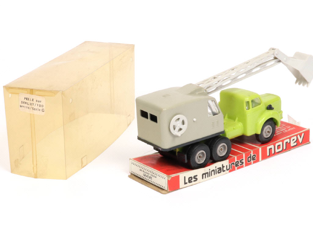 Lot 273 - NOREV (FRANCE) (1)