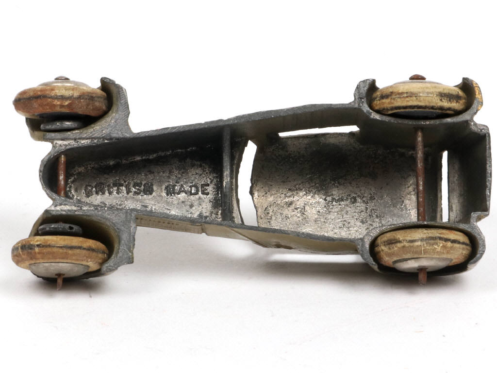 Lot 200 - DYSON (GB) (1)