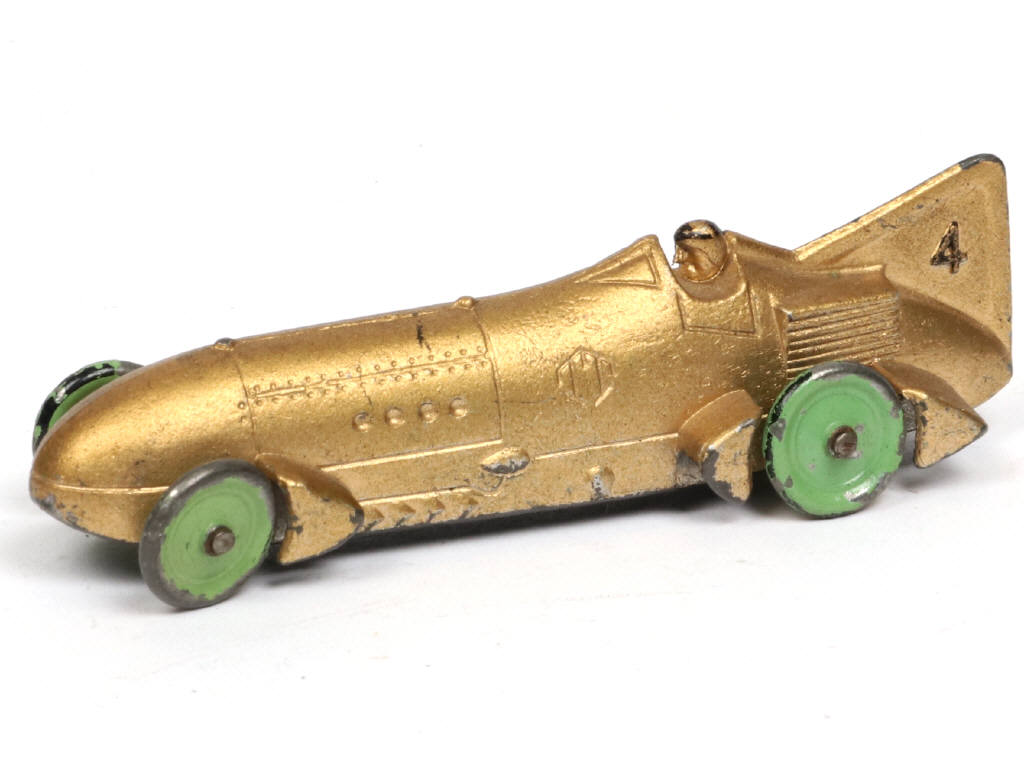 Lot 145 - TOOTSIETOY (USA) (1)