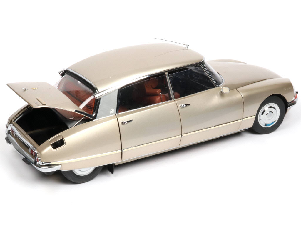 Lot 142 - EDITIONS ALTAYA (FRANCE) (1)